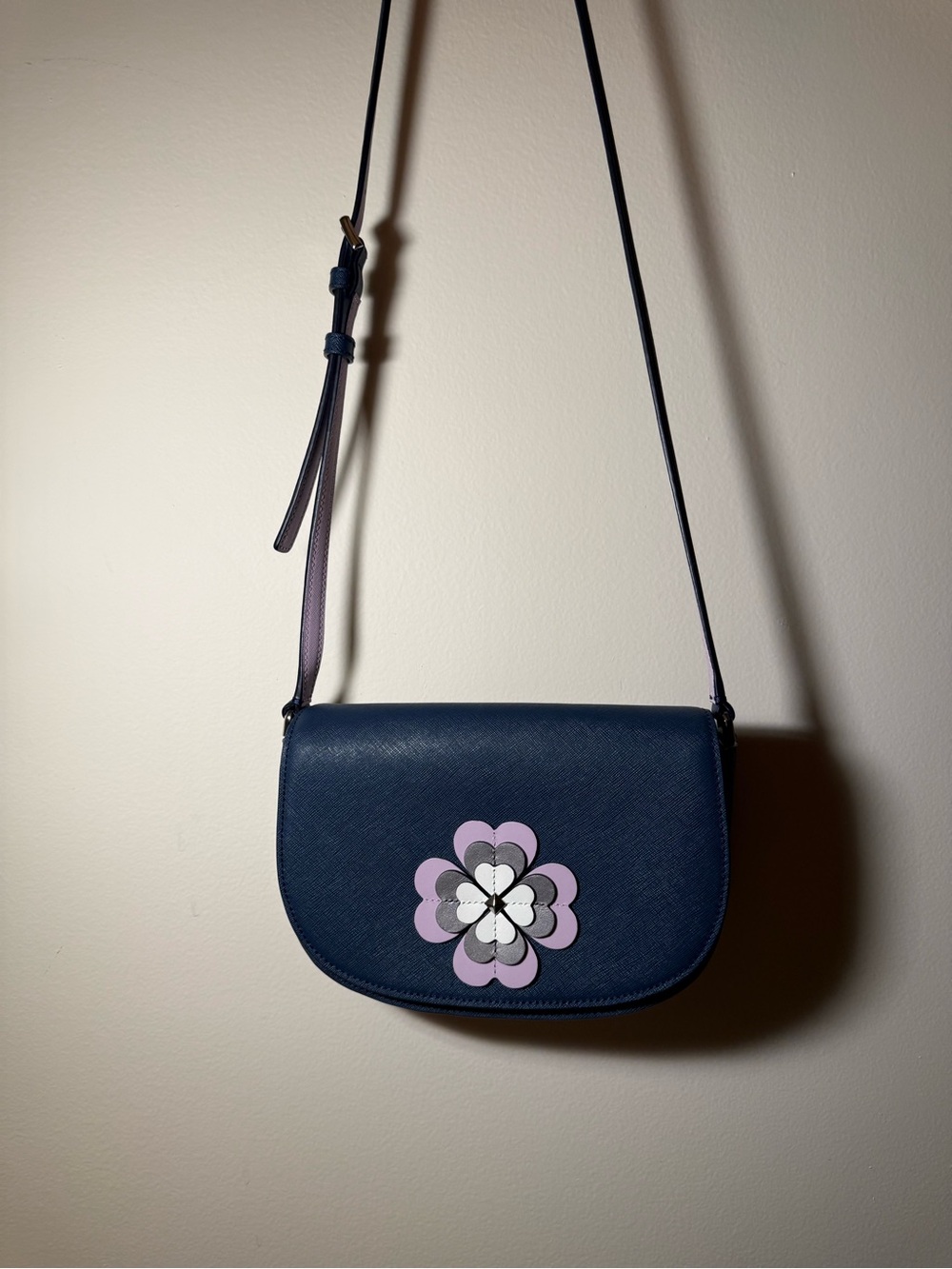Kate Spade New York Navy Blue Floral Appliqué Crossbody Bag – Never Used